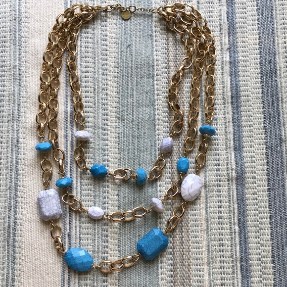 3 layer gold, white & turquoise necklace - Picture 3 of 5